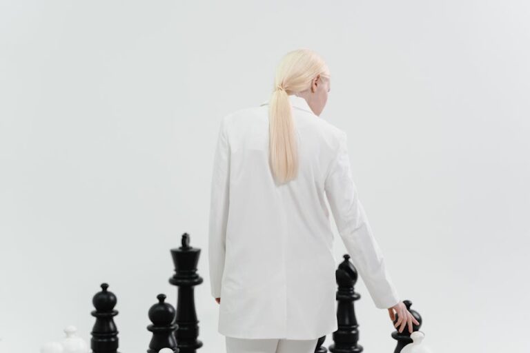 FIDE Candidates: Sindarov stumbles, Giri strikes as race tightens – International Chess Federation – FIDE: What You Need To Know