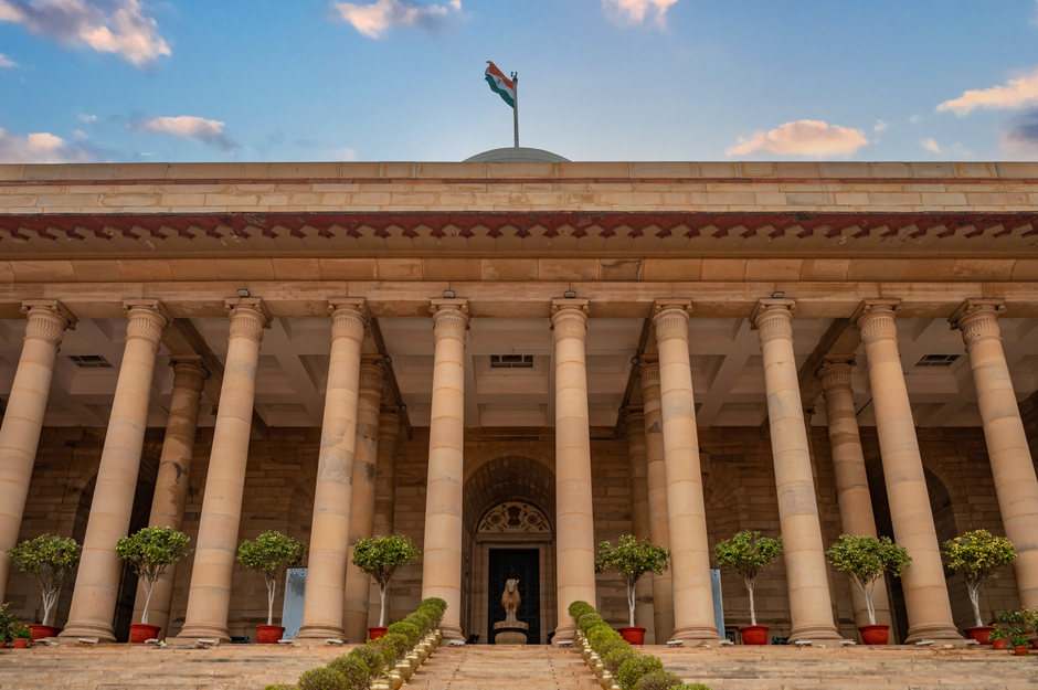 Delhi HC seeks CBSE's response to NSUI's plea on OSM row; CBSE says "don't politicise education" - Bar and Bench: What You Need To Know